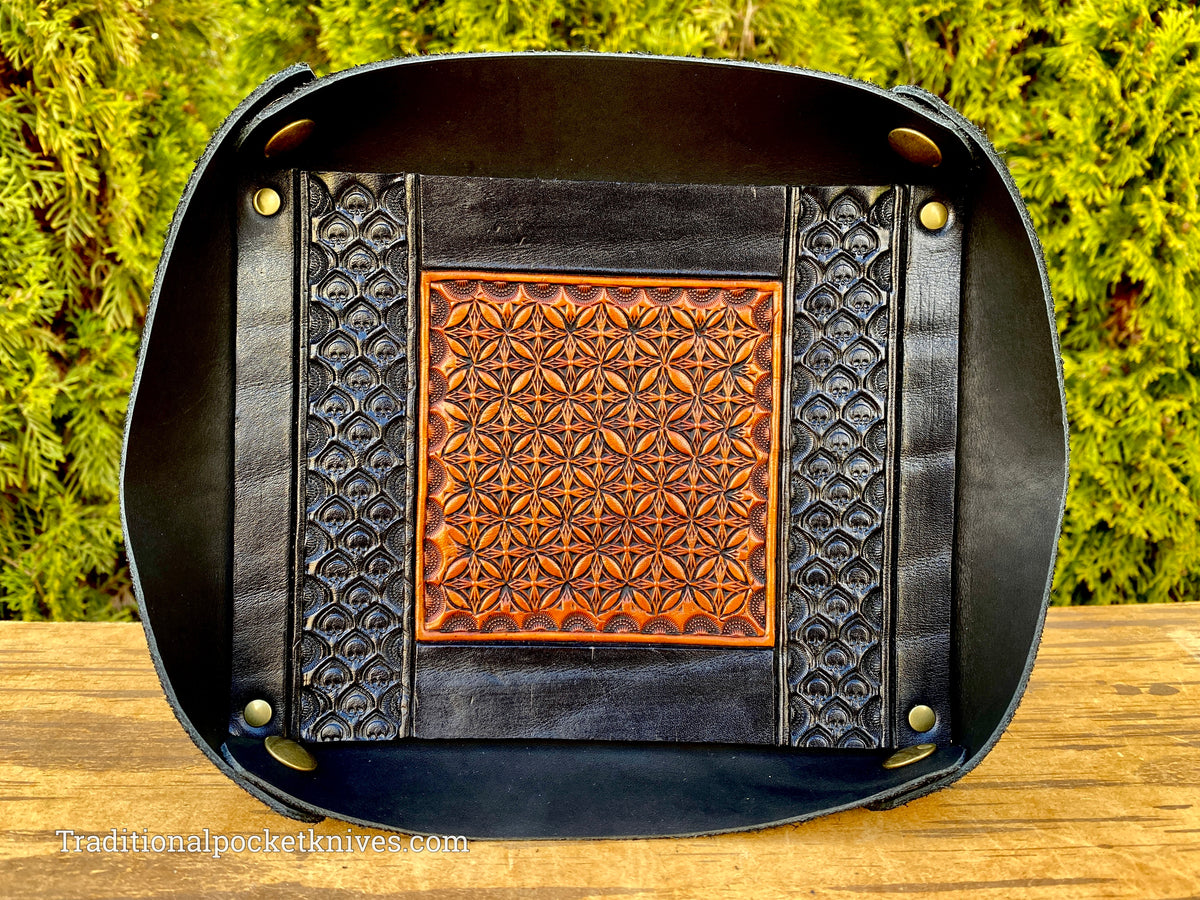 Sage Grouse Leather: Packable Valet Tray &quot;Black Skulls&quot;