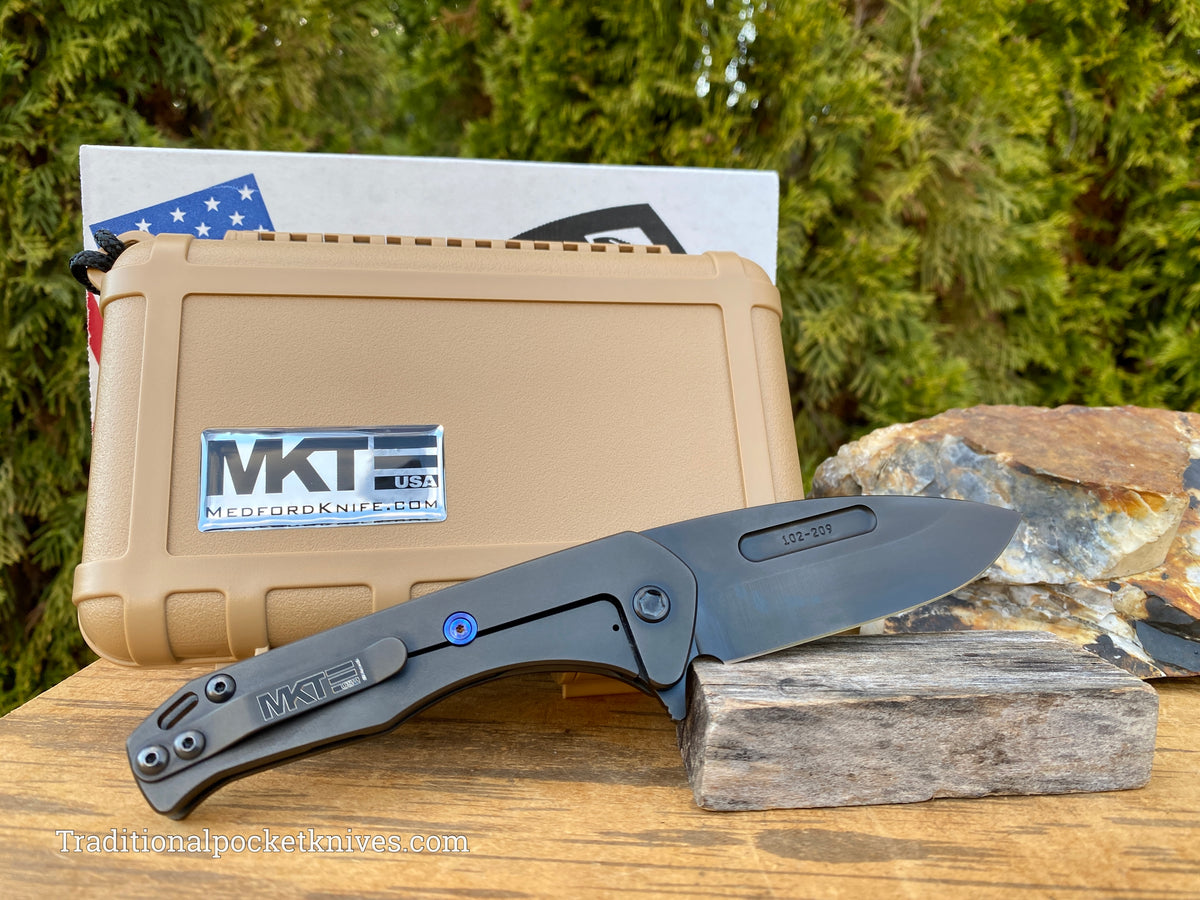 Medford Knives Praetorian Slim Flipper PVD Drop Point / S35VN / PVD Handles / PVD HW / PVD Clip
