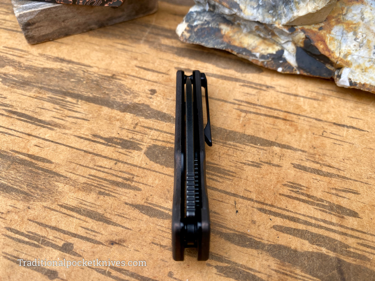 QSP Otter Knife QS140-B2 Copper Foil Carbon Fiber S35VN Steel