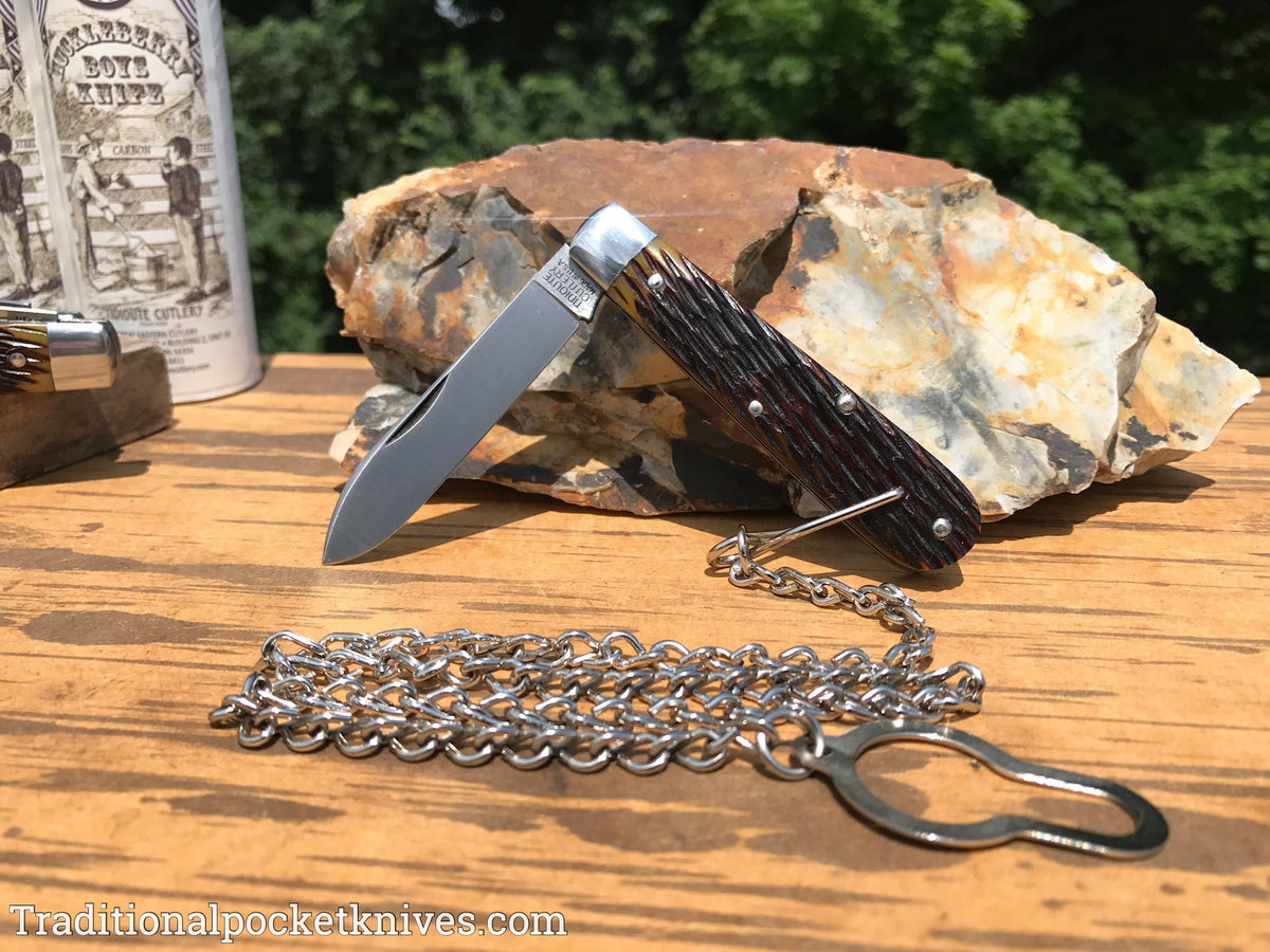 Great Eastern Cutlery #152118 Bail&amp;Chain Tidioute Cutlery Huckleberry Boys Knife Antique Yellow Jig Bone
