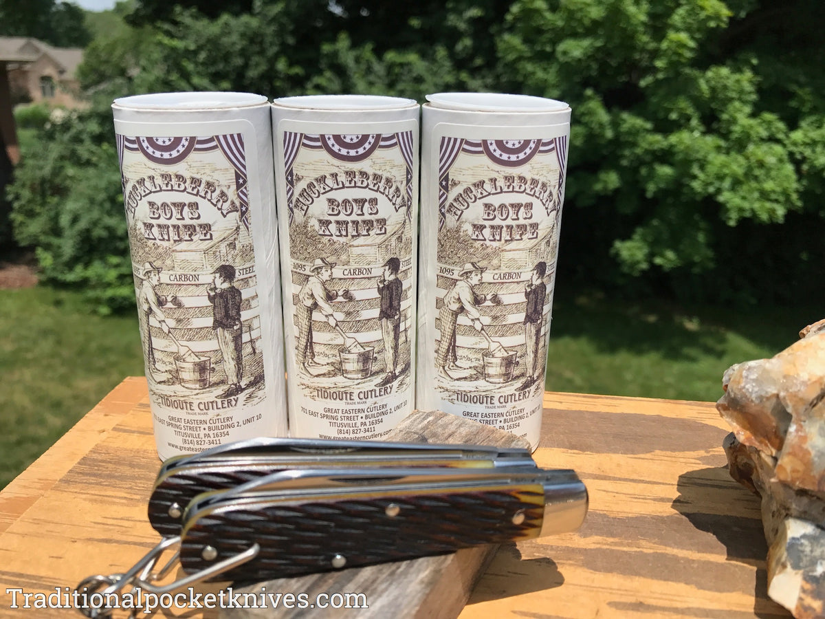 Great Eastern Cutlery #152118 Bail&amp;Chain Tidioute Cutlery Huckleberry Boys Knife Antique Yellow Jig Bone