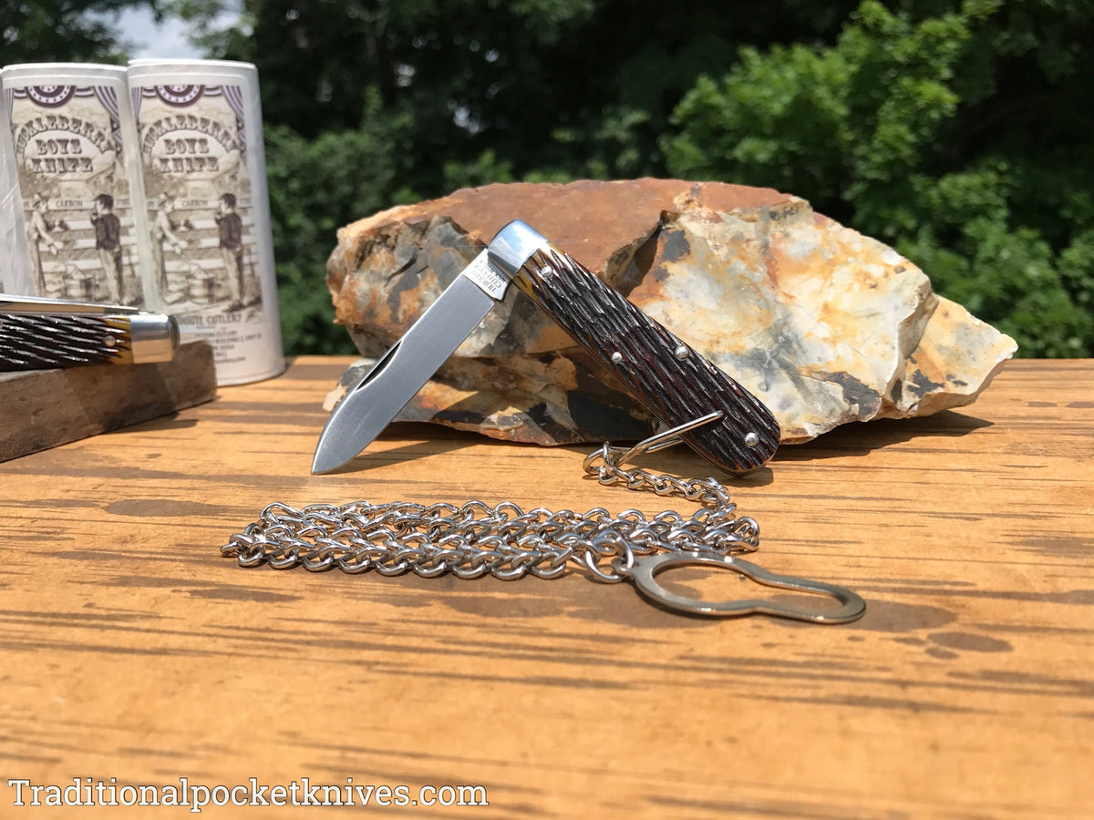 Great Eastern Cutlery #152118 Bail&amp;Chain Tidioute Cutlery Huckleberry Boys Knife Antique Yellow Jig Bone