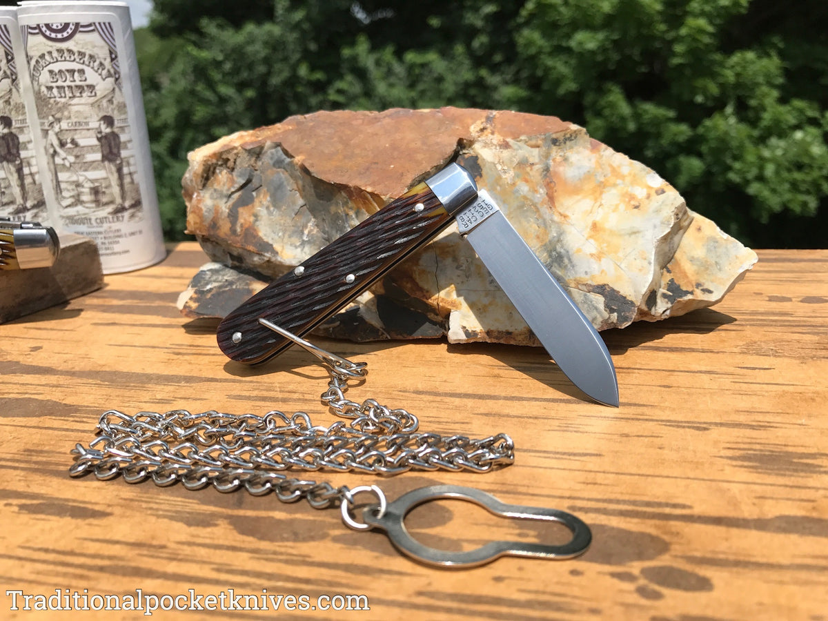 Great Eastern Cutlery #152118 Bail&amp;Chain Tidioute Cutlery Huckleberry Boys Knife Antique Yellow Jig Bone