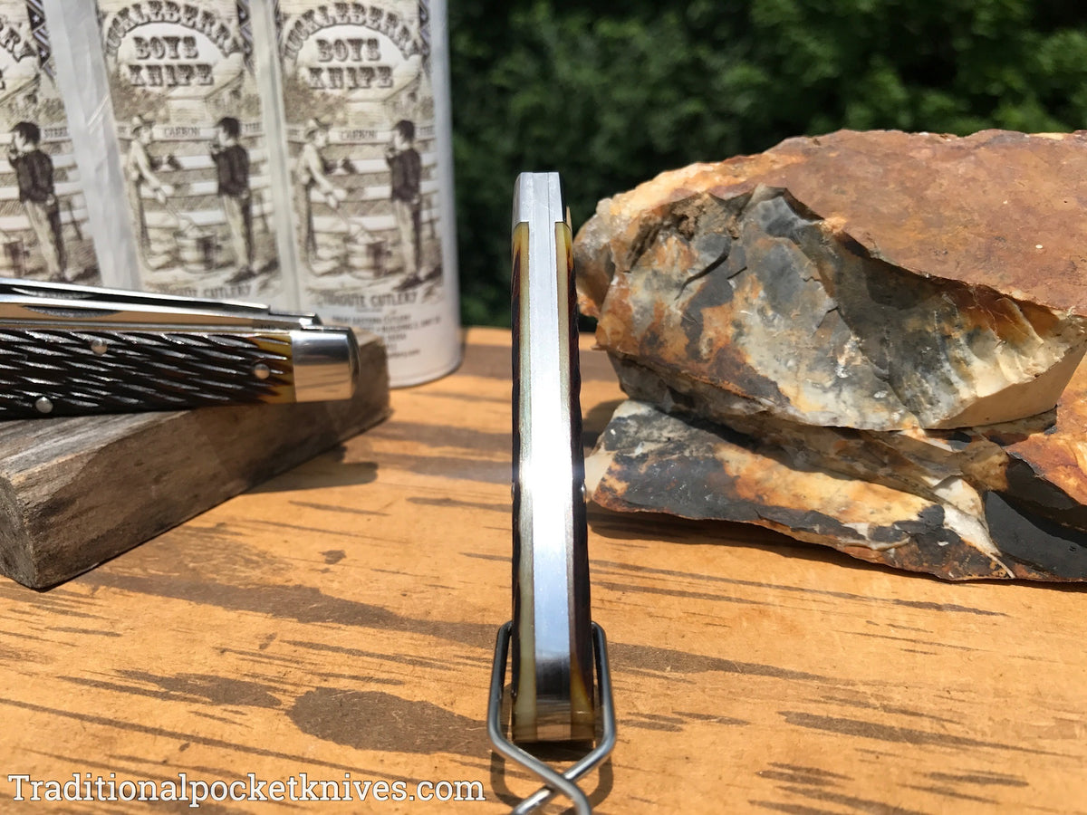 Great Eastern Cutlery #152118 Bail&amp;Chain Tidioute Cutlery Huckleberry Boys Knife Antique Yellow Jig Bone