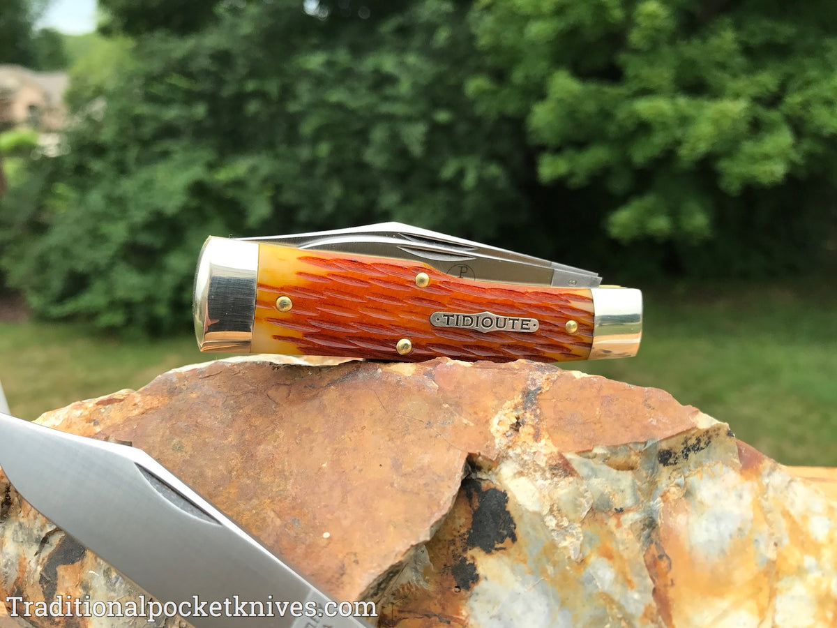 Great Eastern Cutlery #441218 Tidioute Cutlery Buffalo Jack Goldenrod Jigged Bone