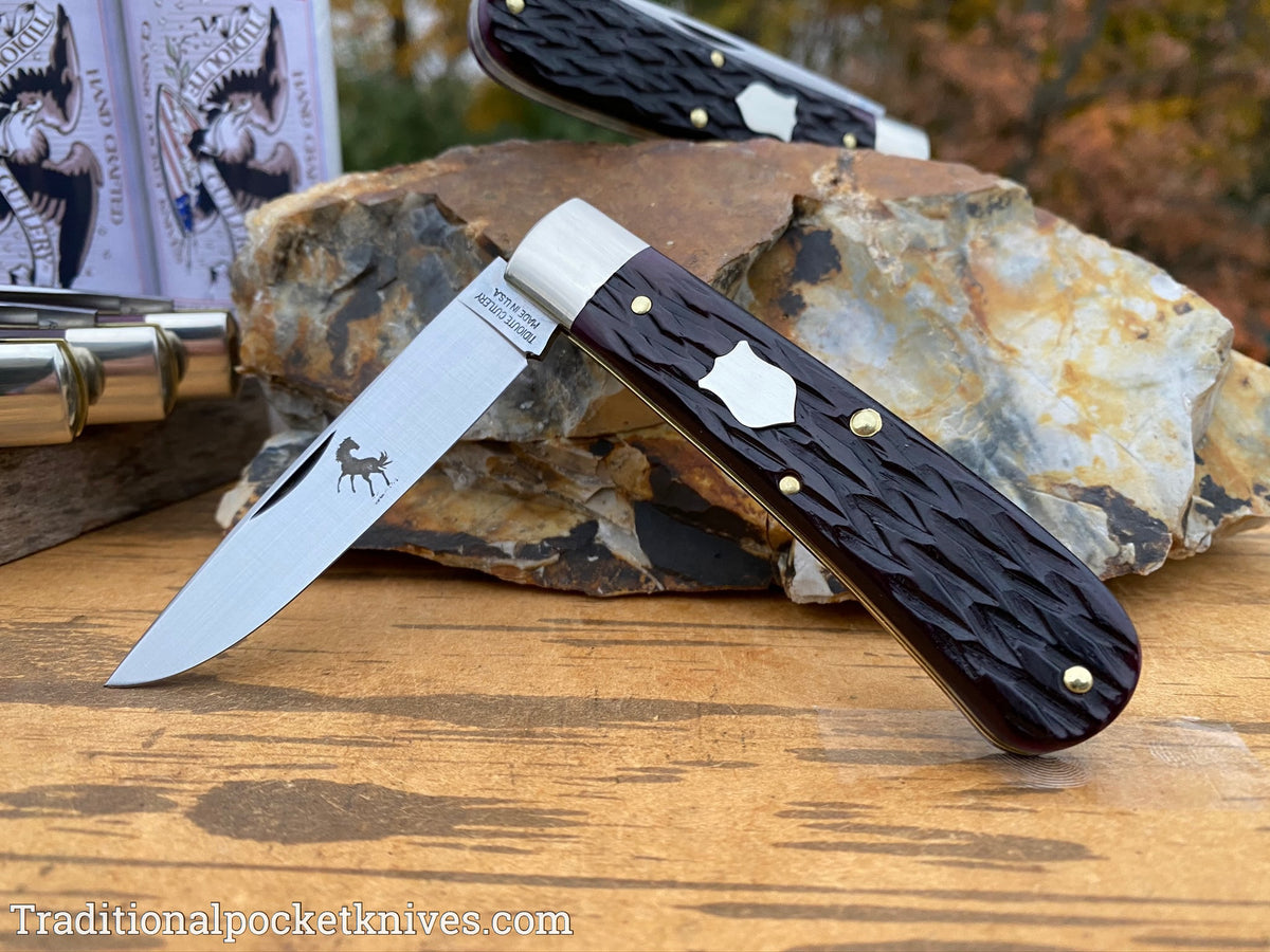 Great Eastern Cutlery #745120 Tidioute Cutlery Mustang Black Plum Jigged Bone
