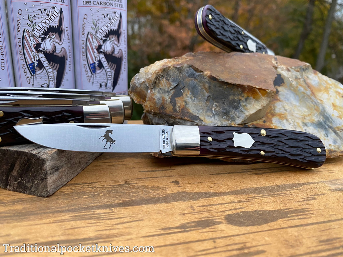 Great Eastern Cutlery #745120 Tidioute Cutlery Mustang Black Plum Jigged Bone