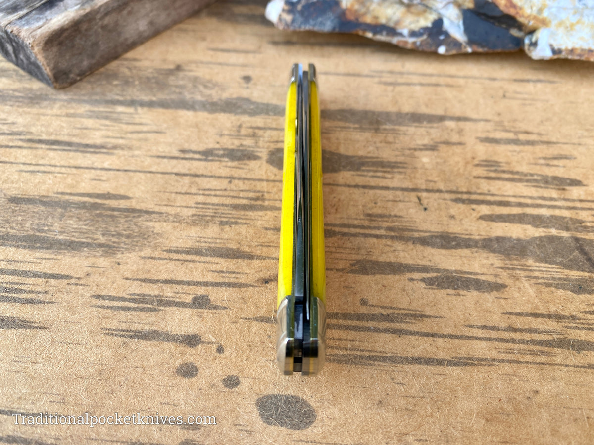 Great Eastern Cutlery #818222 Northfield UNXLD Coon Skinner Smooth Yellow Rose Bone
