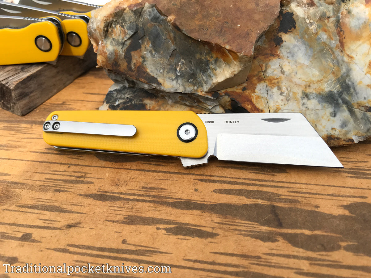 Finch Runtly G-10 Yellow Belly