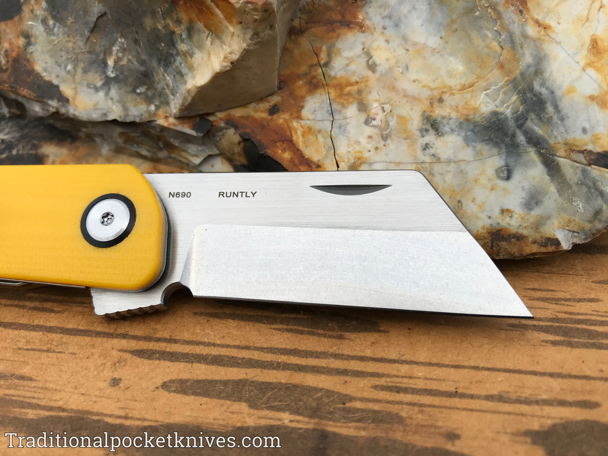 Finch Runtly G-10 Yellow Belly