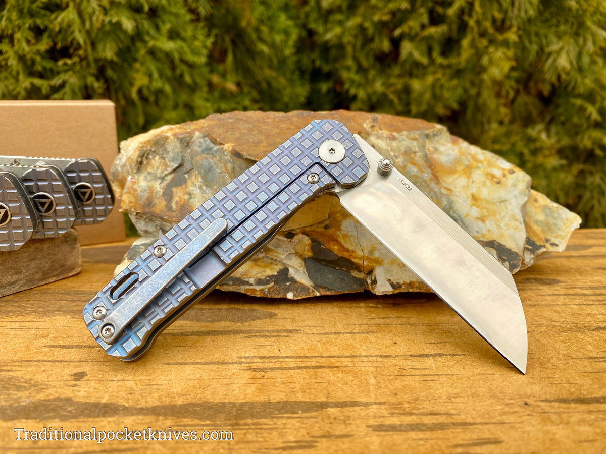 QSP Penguin Knife QS130-RFRG1 Blue Titanium Frag 154CM