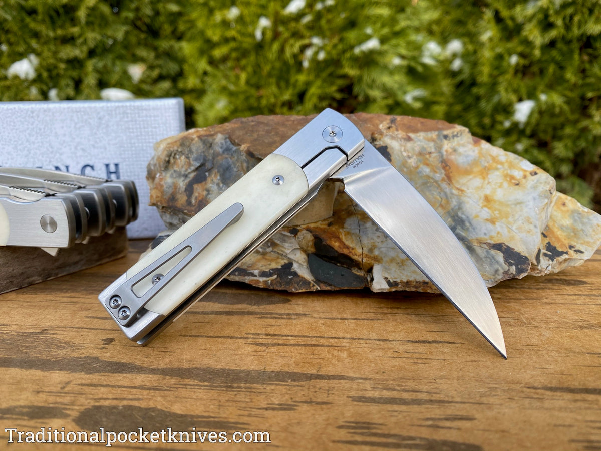 Finch Holliday Smooth White Bone
