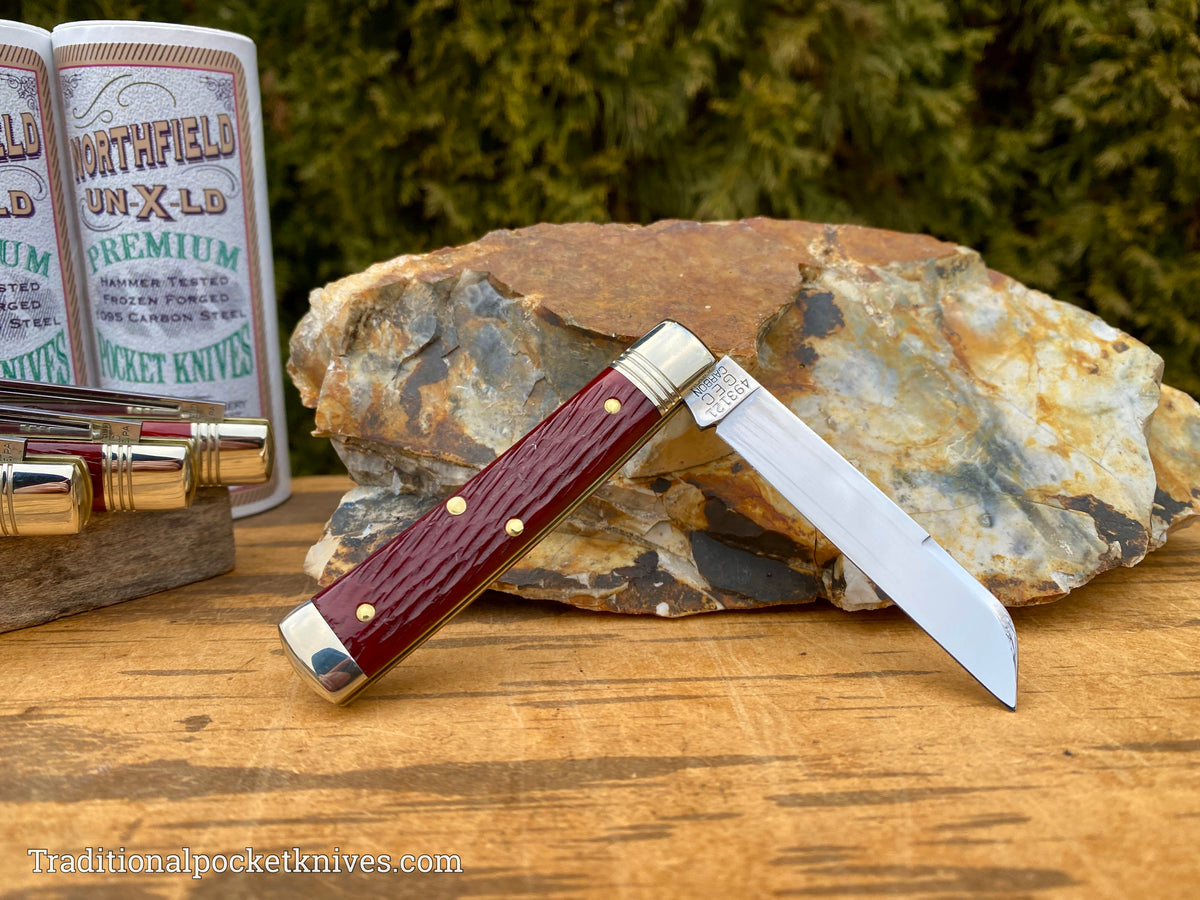 Great Eastern Cutlery #493121 Northfield UNXLD Freedom Garnet Jigged Bone