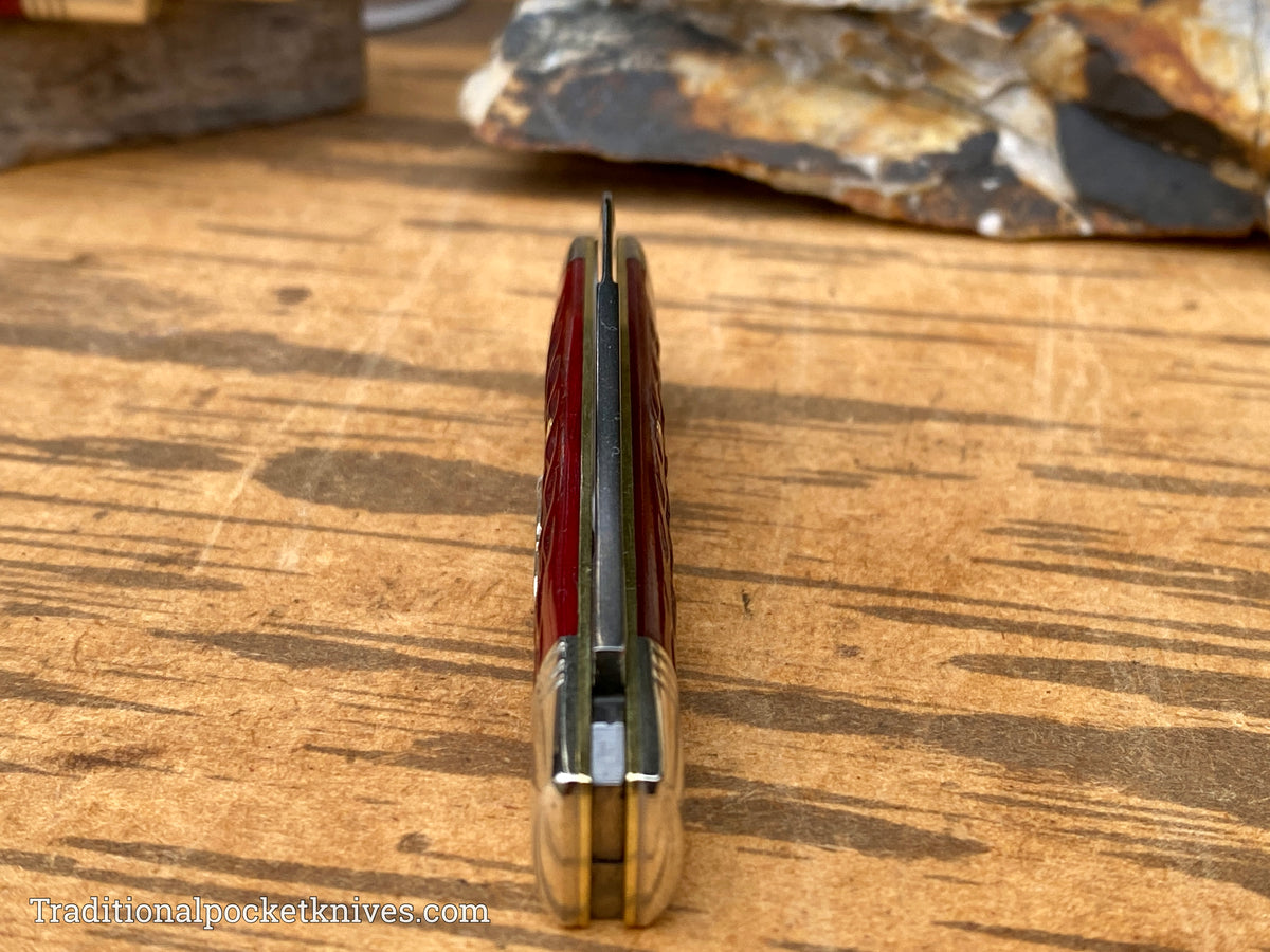 Great Eastern Cutlery #493121 Northfield UNXLD Freedom Garnet Jigged Bone