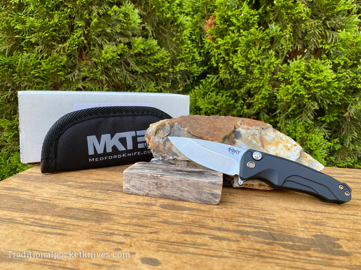 Medford Knives Smooth Criminal Drop Point / S35VN / Black PVD Handles / Bronze HW / Bronze Clip