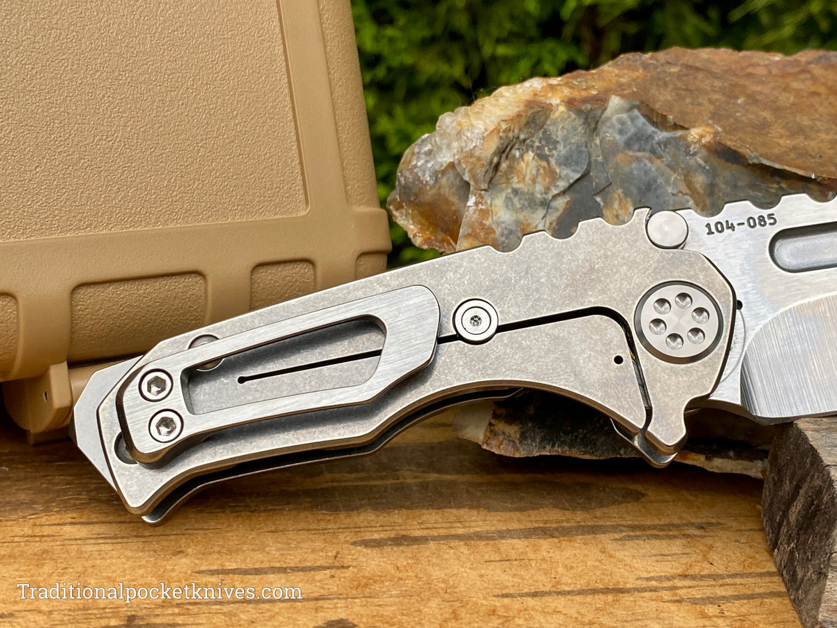 Medford Knives Micro Praetorian Tumbled Drop Point / S35VN / Tumbled Handles / STD HW / STD Clip