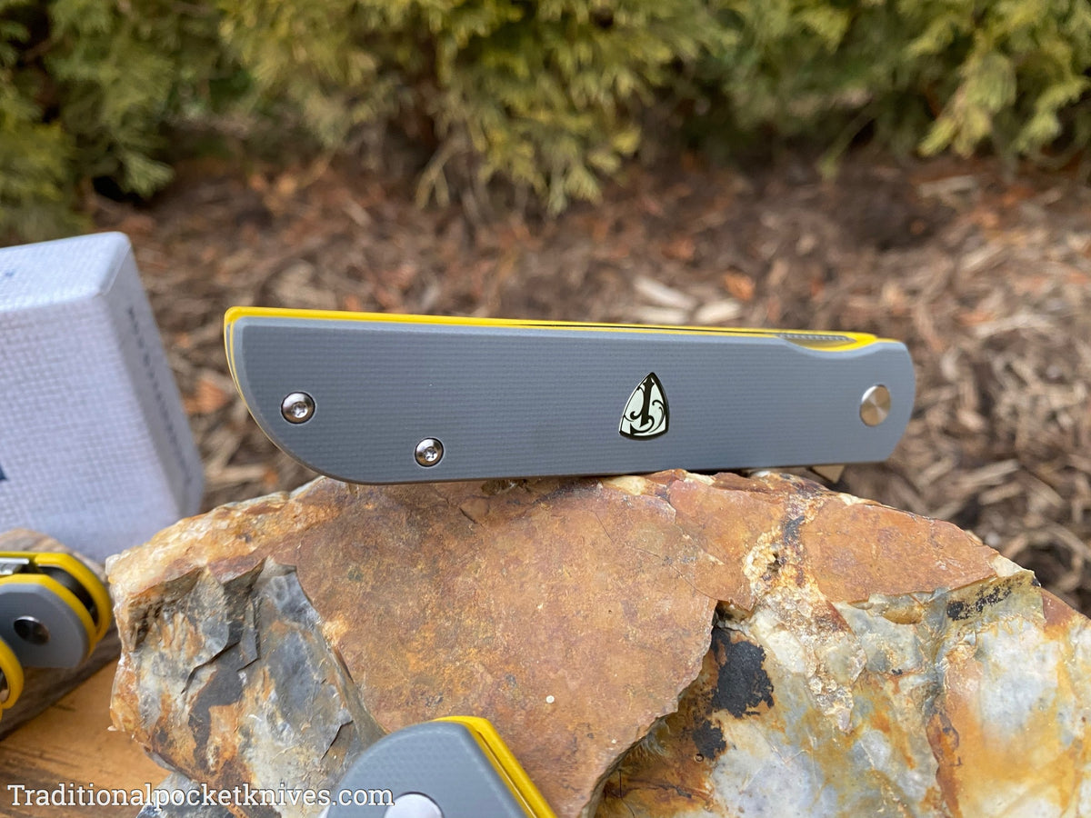 Finch Cimarron Smokey Gray &amp; Yellow G10