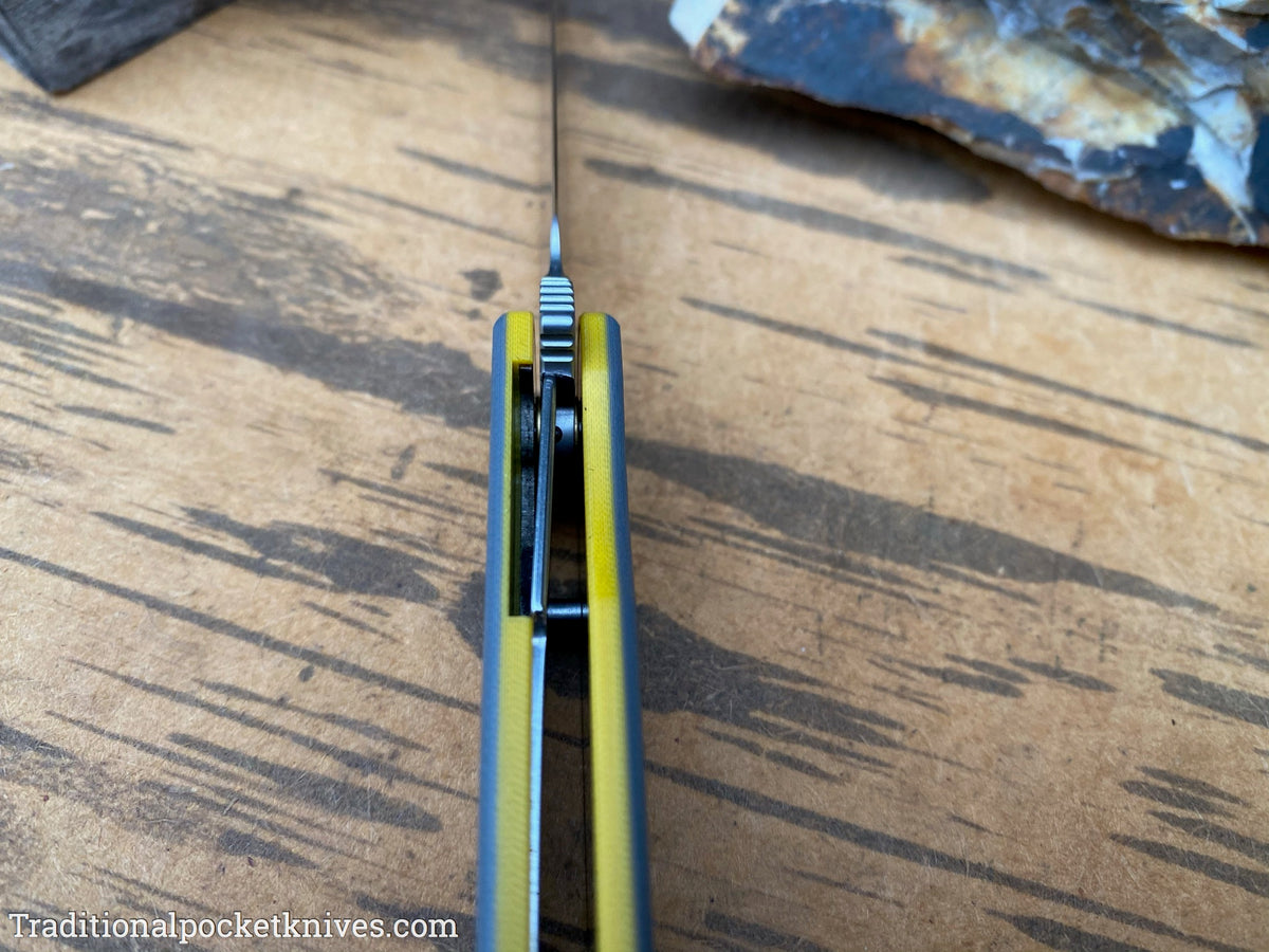 Finch Cimarron Smokey Gray &amp; Yellow G10