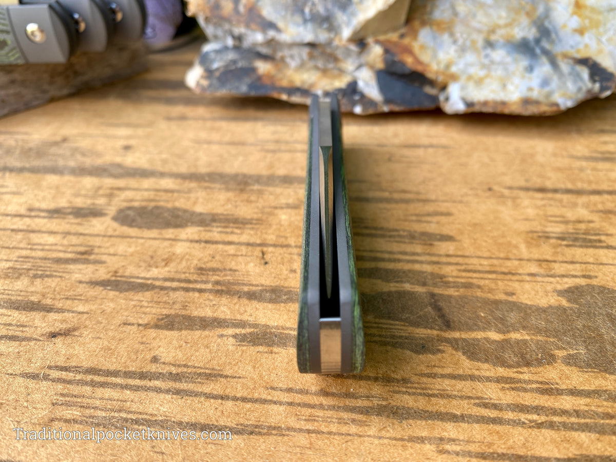 Jack Wolf Knives Benny&#39;s Clip CamoCarbon Toxic Green