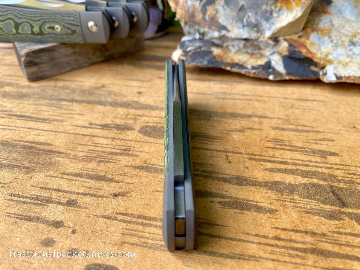 Jack Wolf Knives Benny&#39;s Clip CamoCarbon Toxic Green